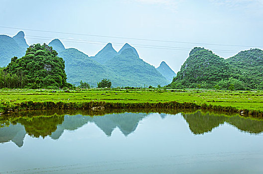 game nhìn hình đoán bài hát